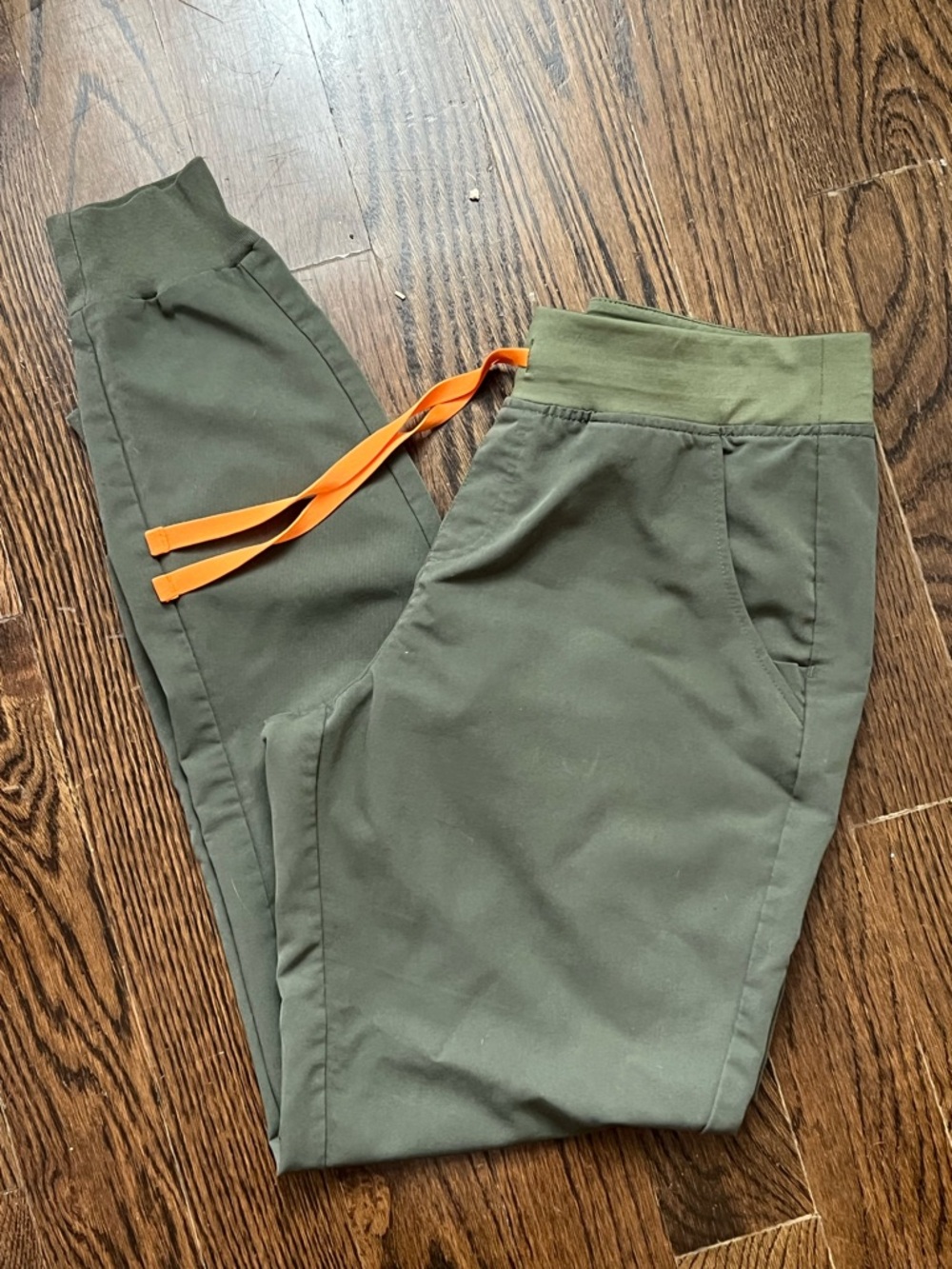 Figs - Women’s Joggers (Moss)